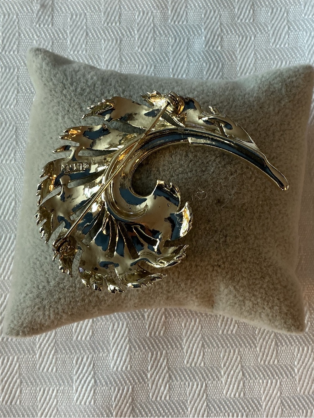 Lisner Vintage Plume Feather Rhinestone Silver Plated Brooch - Picture 4 of 4